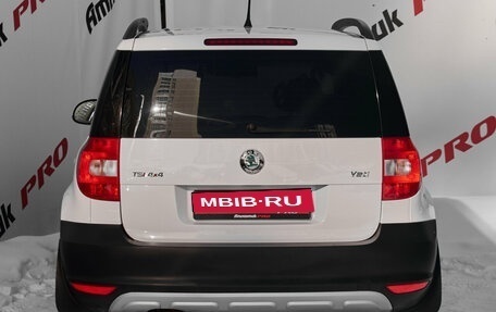Skoda Yeti I рестайлинг, 2012 год, 1 220 000 рублей, 5 фотография
