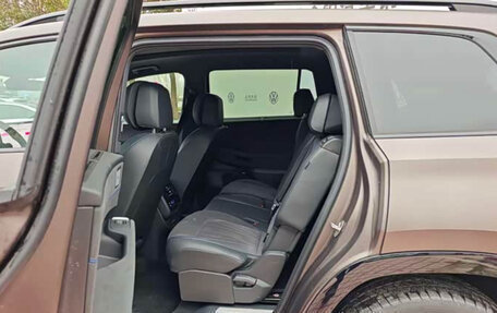 Volkswagen Teramont, 2025 год, 6 937 000 рублей, 4 фотография