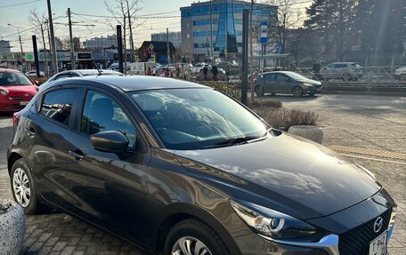 Mazda 2 III, 2021 год, 1 200 000 рублей, 3 фотография