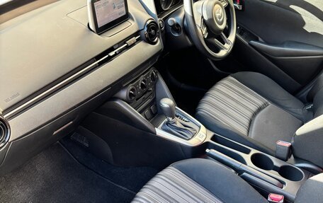 Mazda 2 III, 2021 год, 1 200 000 рублей, 13 фотография