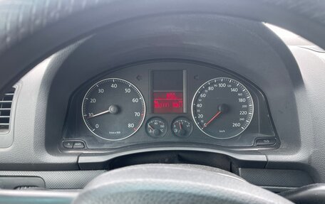 Volkswagen Golf V, 2004 год, 410 000 рублей, 6 фотография