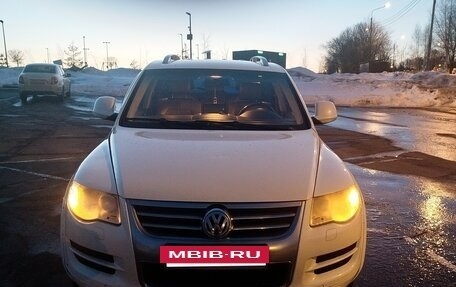 Volkswagen Touareg III, 2007 год, 1 150 000 рублей, 2 фотография