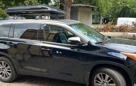 Toyota Highlander III, 2014 год, 2 750 000 рублей, 9 фотография