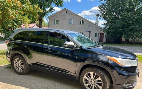 Toyota Highlander III, 2014 год, 2 750 000 рублей, 12 фотография