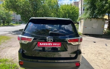 Toyota Highlander III, 2014 год, 2 750 000 рублей, 11 фотография