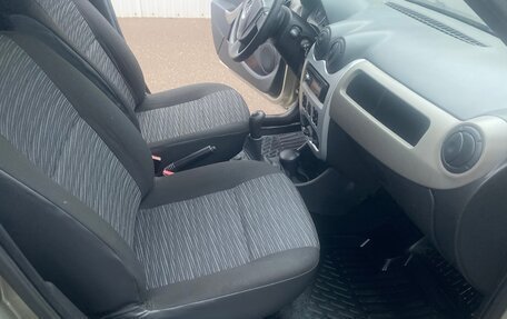 Renault Logan I, 2011 год, 650 000 рублей, 4 фотография