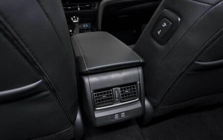 Toyota Camry, 2025 год, 4 250 000 рублей, 15 фотография