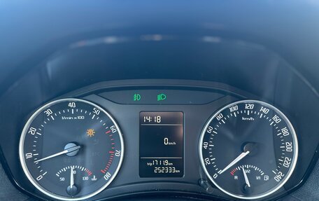 Skoda Octavia, 2010 год, 630 000 рублей, 15 фотография