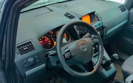 Opel Zafira B, 2011 год, 720 000 рублей, 7 фотография