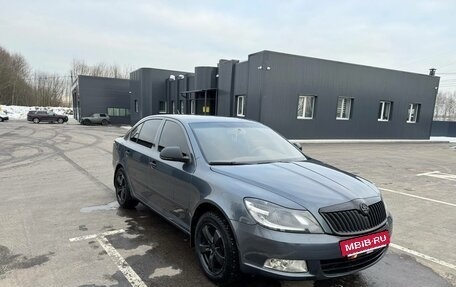 Skoda Octavia, 2011 год, 990 000 рублей, 2 фотография
