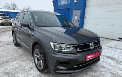 Volkswagen Tiguan II, 2020 год, 2 370 000 рублей, 1 фотография