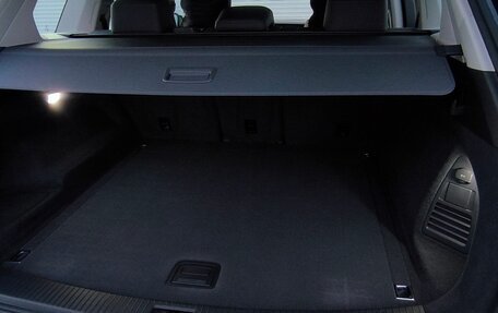 Volkswagen Touareg III, 2018 год, 6 050 000 рублей, 10 фотография