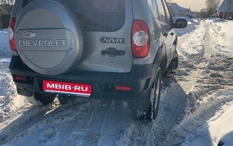 Chevrolet Niva I рестайлинг, 2010 год, 460 000 рублей, 16 фотография