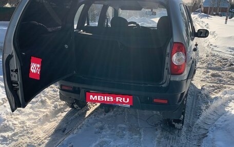 Chevrolet Niva I рестайлинг, 2010 год, 460 000 рублей, 9 фотография