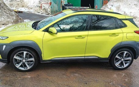 Hyundai Kona I, 2020 год, 2 450 000 рублей, 2 фотография