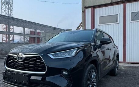 Toyota Highlander, 2026 год, 4 220 000 рублей, 2 фотография