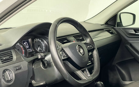 Skoda Rapid I, 2018 год, 1 547 000 рублей, 13 фотография