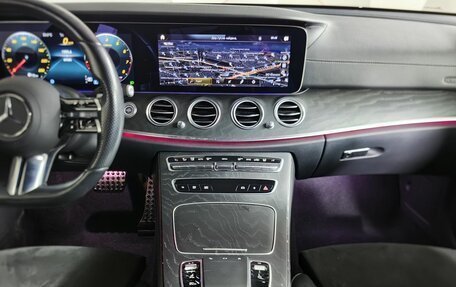 Mercedes-Benz E-Класс, 2022 год, 4 970 000 рублей, 15 фотография