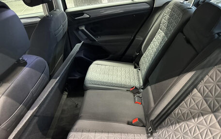 Volkswagen Tiguan II, 2022 год, 2 282 000 рублей, 6 фотография