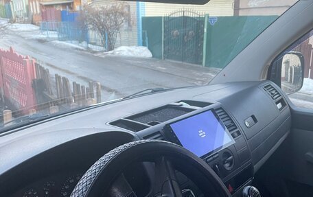 Volkswagen Transporter T5 рестайлинг, 2006 год, 1 000 000 рублей, 6 фотография