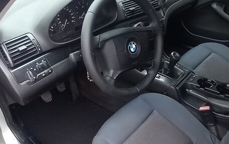 BMW 3 серия, 2002 год, 720 000 рублей, 13 фотография