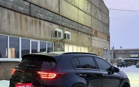 KIA Sportage IV рестайлинг, 2020 год, 2 650 000 рублей, 3 фотография