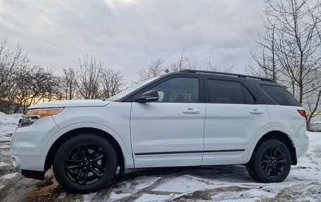 Ford Explorer VI, 2014 год, 2 100 000 рублей, 3 фотография