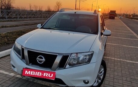 Nissan Terrano III, 2017 год, 1 250 000 рублей, 2 фотография