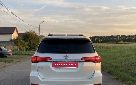 Toyota Fortuner II, 2020 год, 3 990 000 рублей, 6 фотография