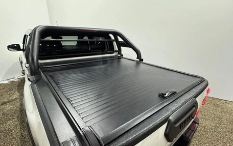 Toyota Hilux VIII, 2021 год, 4 550 000 рублей, 12 фотография