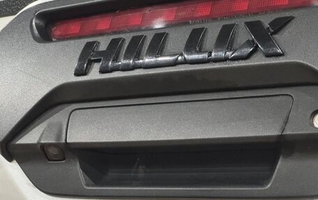 Toyota Hilux VIII, 2021 год, 4 550 000 рублей, 14 фотография
