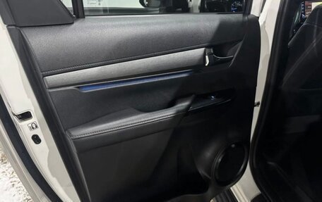 Toyota Hilux VIII, 2021 год, 4 550 000 рублей, 29 фотография