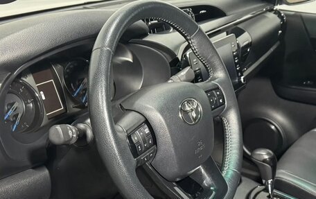 Toyota Hilux VIII, 2021 год, 4 550 000 рублей, 34 фотография