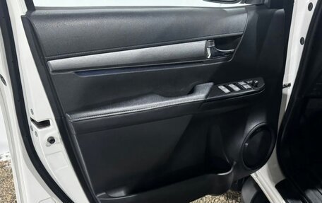 Toyota Hilux VIII, 2021 год, 4 550 000 рублей, 31 фотография