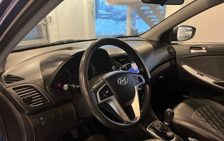 Hyundai Solaris II рестайлинг, 2013 год, 687 000 рублей, 17 фотография