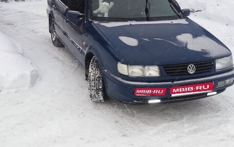 Volkswagen Passat B4, 1994 год, 320 000 рублей, 1 фотография