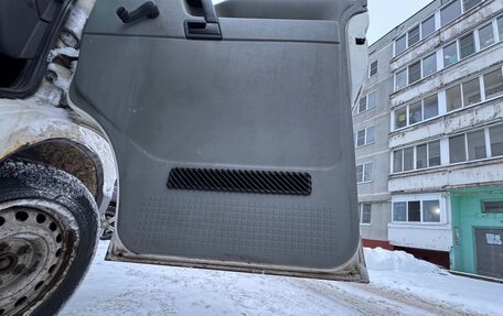 Volkswagen Transporter T4, 1992 год, 310 000 рублей, 13 фотография