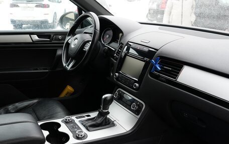 Volkswagen Touareg III, 2013 год, 1 850 000 рублей, 15 фотография