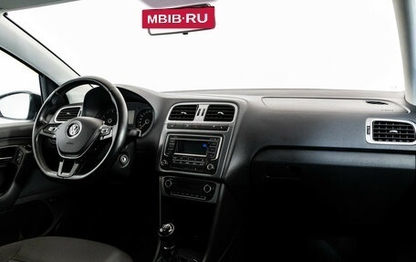 Volkswagen Polo VI (EU Market), 2016 год, 999 000 рублей, 9 фотография