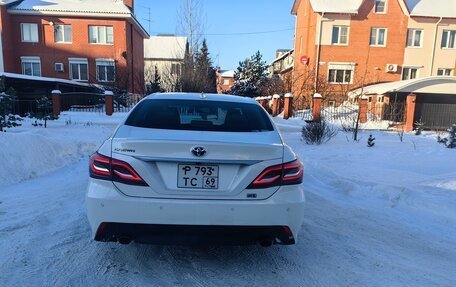 Toyota Crown, 2018 год, 2 900 000 рублей, 18 фотография
