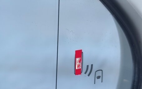 Toyota Crown, 2018 год, 2 900 000 рублей, 10 фотография