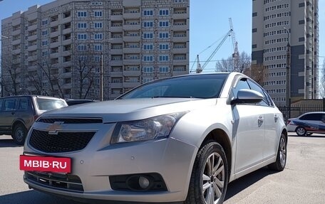 Chevrolet Cruze II, 2012 год, 830 000 рублей, 7 фотография
