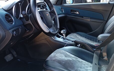 Chevrolet Cruze II, 2012 год, 830 000 рублей, 10 фотография