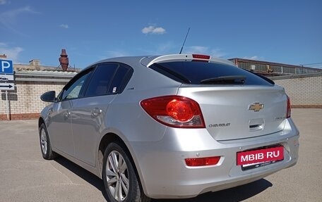 Chevrolet Cruze II, 2012 год, 830 000 рублей, 3 фотография