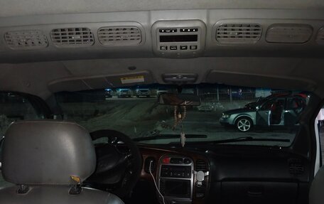 Hyundai Starex I рестайлинг, 2004 год, 720 000 рублей, 15 фотография