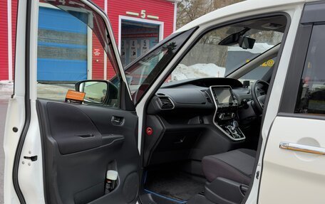 Nissan Serena IV, 2019 год, 1 850 000 рублей, 10 фотография