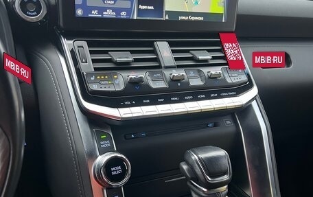 Toyota Land Cruiser, 2021 год, 11 000 000 рублей, 12 фотография