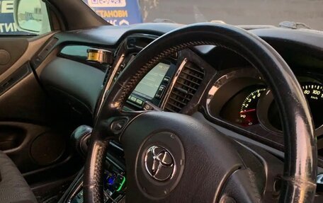 Toyota Kluger I, 2001 год, 1 230 000 рублей, 11 фотография