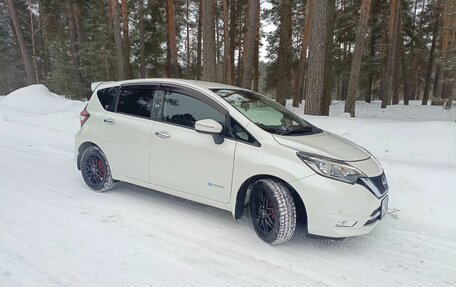 Nissan Note II рестайлинг, 2019 год, 1 250 000 рублей, 2 фотография