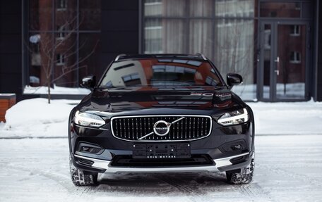 Volvo V90 Cross Country I рестайлинг, 2023 год, 7 700 000 рублей, 4 фотография